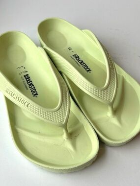 Birkenstock Women’s Light Lime EVA Gizeh Flip Sandals